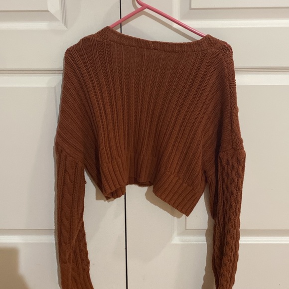Aeropastale knit cropped sweater size M - Picture 3 of 3